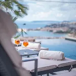Villa Astonishing Blue Horizon W Heated Pool