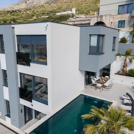 Astonishing Blue Horizon W Heated Pool * Podstrana