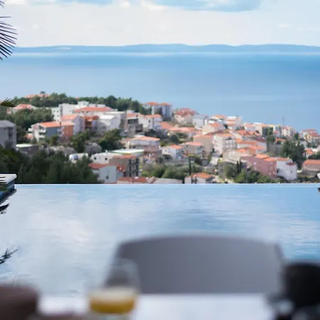 Astonishing Blue Horizon W Heated Pool * Podstrana