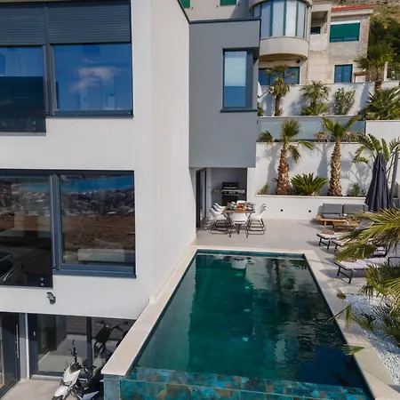 Astonishing Blue Horizon W Heated Pool * Podstrana